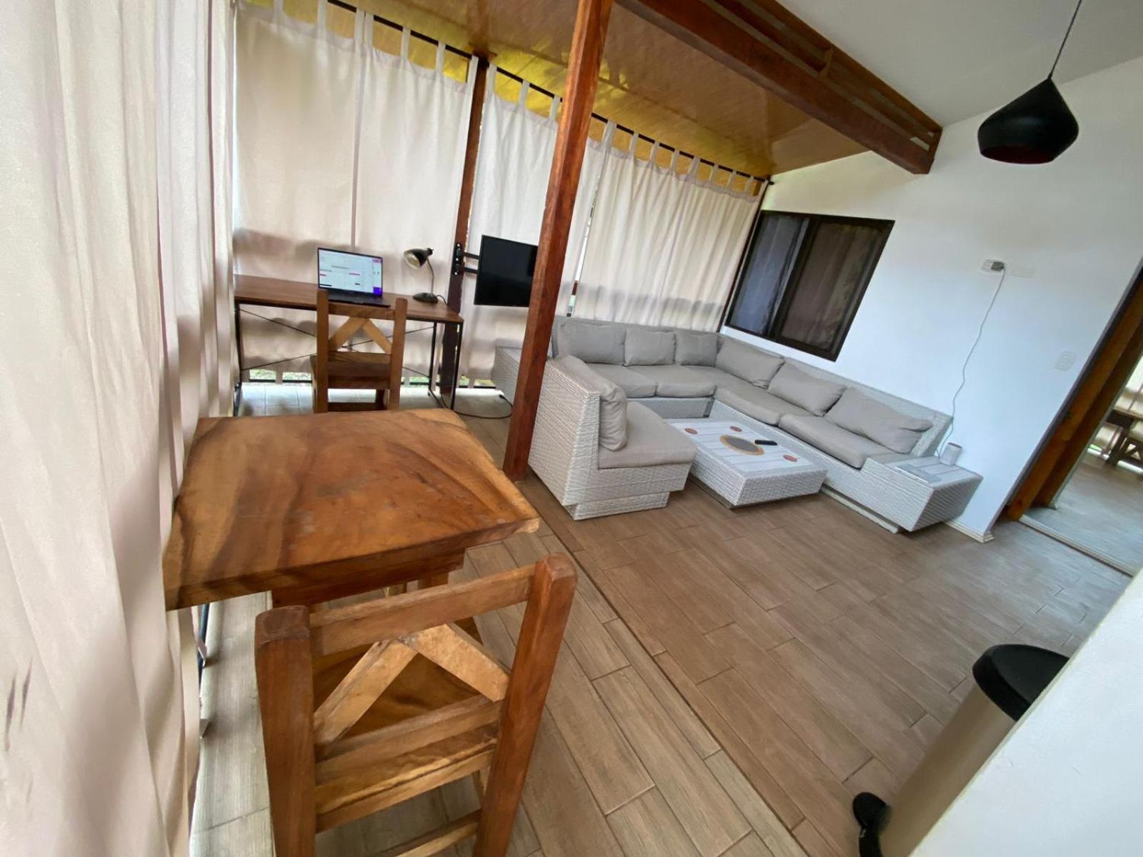 Tropical Apartment *